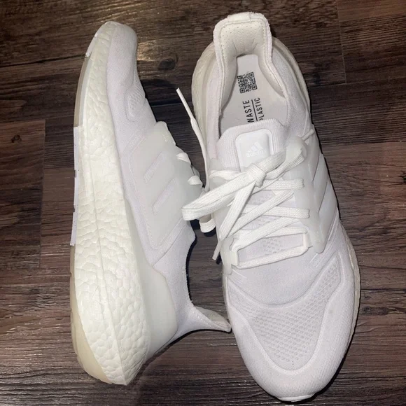 adidas | Shoes | Adidas Ultraboost Light Running Shoes Womens Size 9 Solid  White | Poshmark